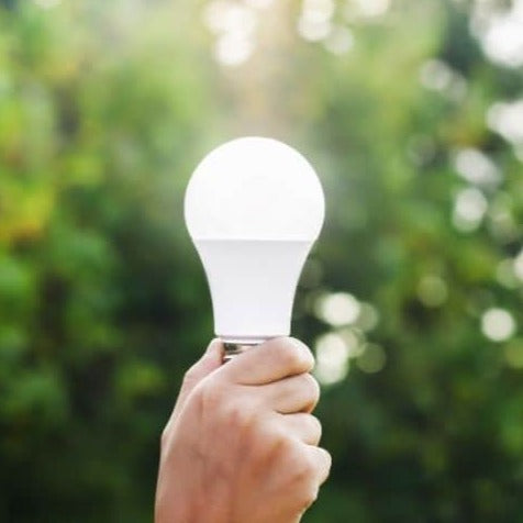 LED Nödlyspäre för Trygghet i Hemmet – Energieffektiv Belysning