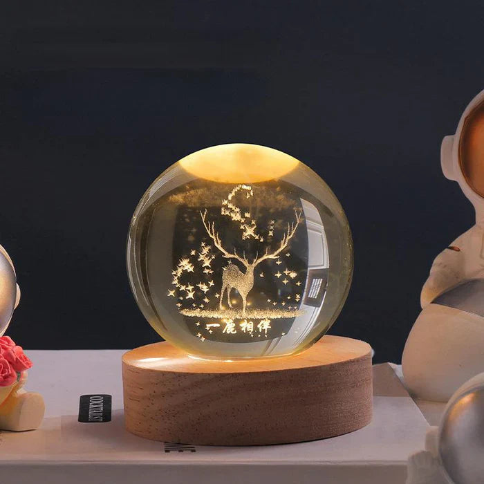 Månekrystallkule med LED-belysning