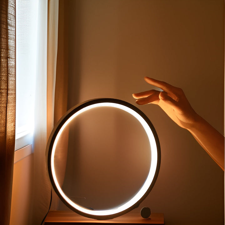 Minimalistisk LED Bordslampa med Dimmefunksjon