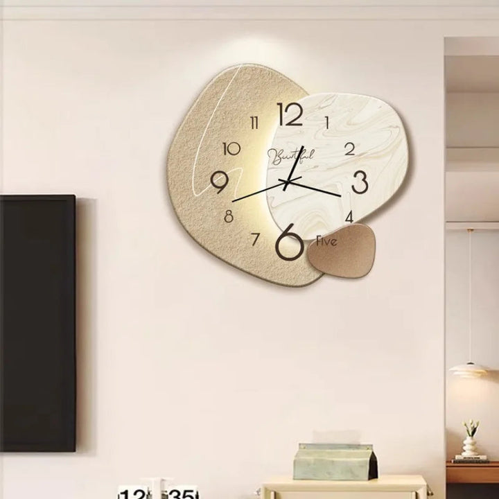 Minimalistisk Veggklokke i Metall för Hem och Kontor