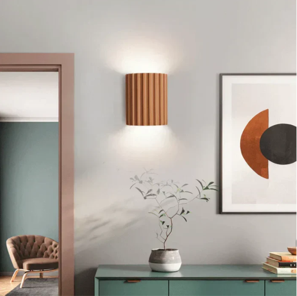 Minimalistisk Vägglampa i Flera Färger