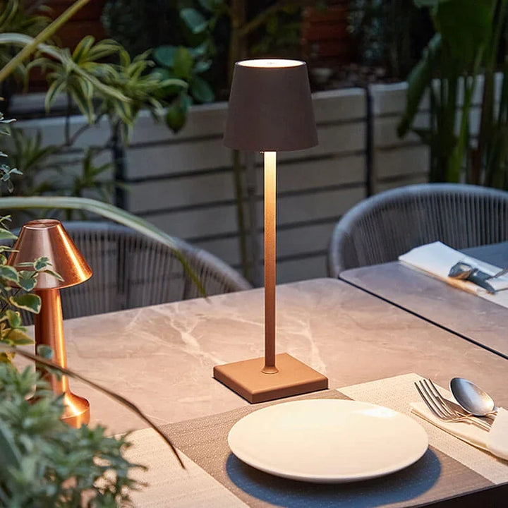 Trådlös LED-bordslampa - Bärbar &amp; Dimmbar