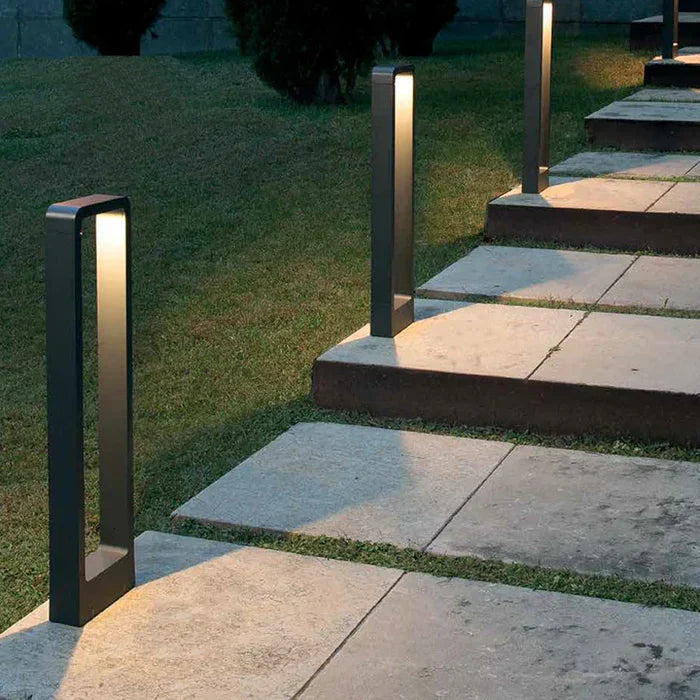 Modern LED Bakkespotlight för Snygg Hagebelysning – Välj din Storlek