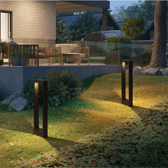 Modern LED Bakkespotlight för Snygg Hagebelysning – Välj din Storlek