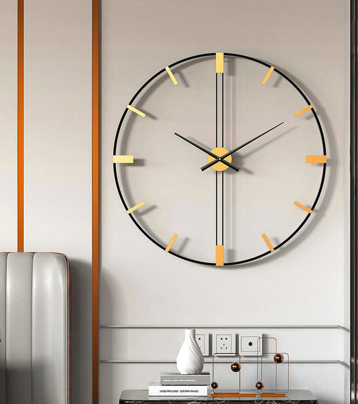 Elegant och Stille Veggklokke för Modern Stuer – Perfekt Tidsvisning