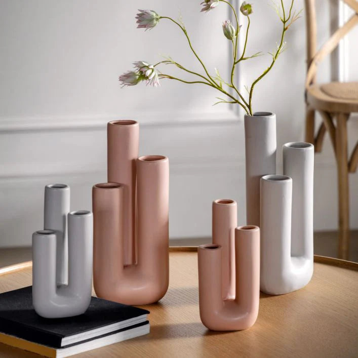 Modern Dekorativ Vas: Elegant Trerörs Design för Hemmet