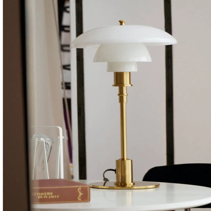 Modern Skandinavisk Bordslampa för Elegant Belysning