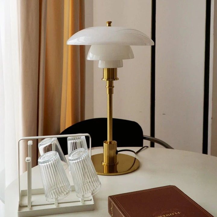 Modern Skandinavisk Bordslampa för Elegant Belysning