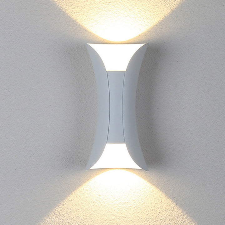 Modern LED Vägglampa - Varbestandig | UV-ljus Offentlig