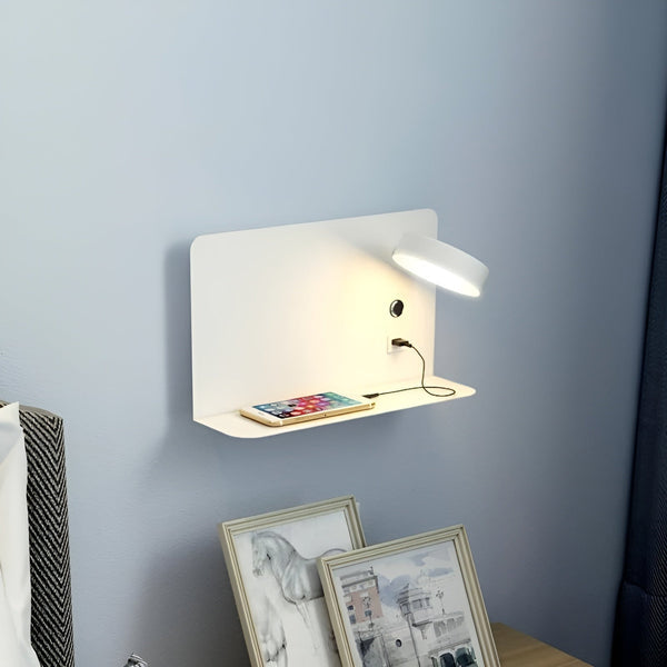 Modern Vägglampa med USB-lader och Bryter för Hemmet