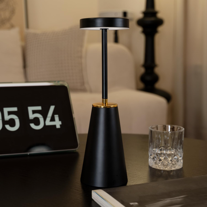 Trådlös LED Bordslampa - Justerbar Belysning | Modern Design
