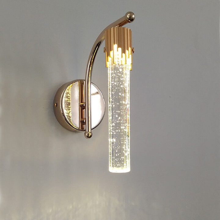 Modern Vägglampa med Krystall Detaljer för Ett Elegant Hem
