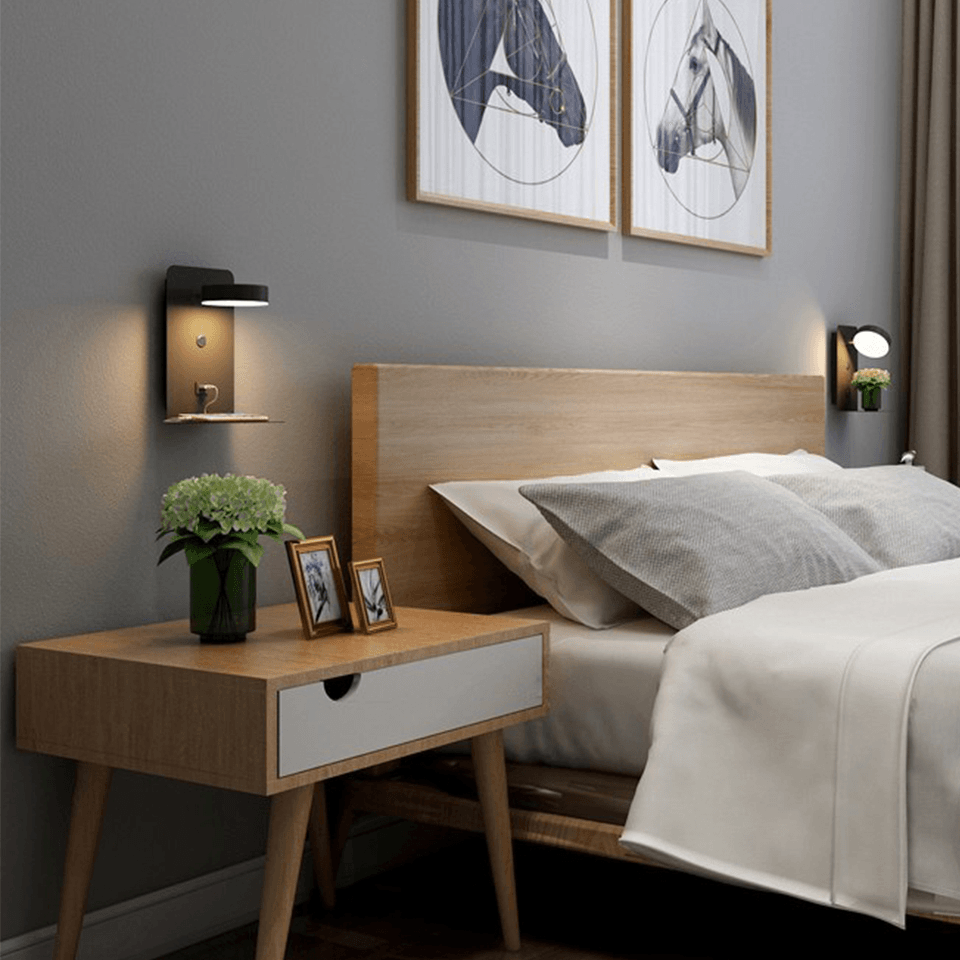 Vägglampa med Roterbart Huvud och USB-Lader – Perfekt Leselys