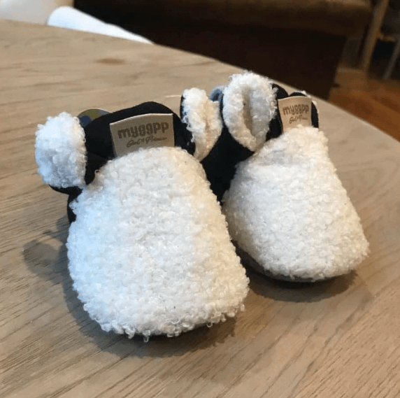 Mjuka Babysko med Lammedesign för Småbarns Första Steg