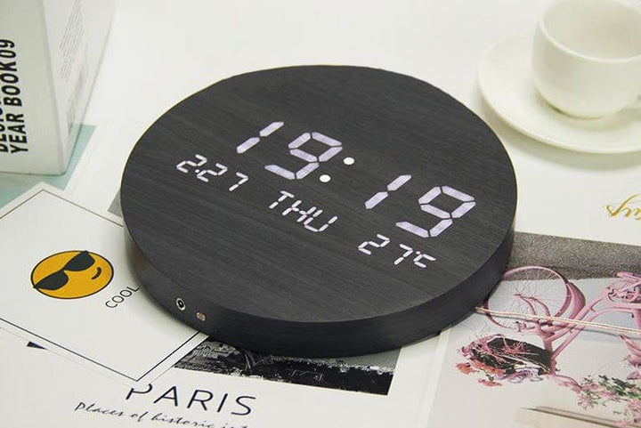 Nordisk Minimalistisk Veggklokke – Batteridrevet