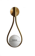 Elegant Nordisk Vägglampa – Skapa Stämning i Hemmet