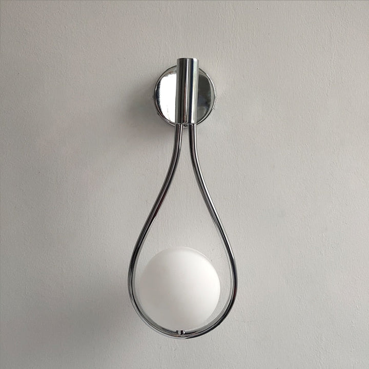Elegant Nordisk Vägglampa – Skapa Stämning i Hemmet