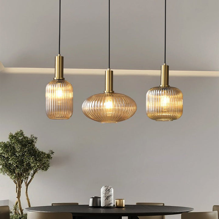 Retro Glas Pendellampa – Skapa Varm Vintage Atmosfär i Hemmet