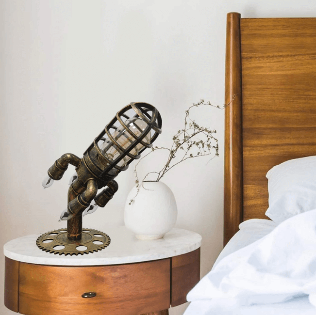 Retro Rakettlampe: Unik Steampunk Dekorasjon med LED Flammeeffekt