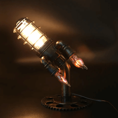Retro Rakettlampe: Unik Steampunk Dekorasjon med LED Flammeeffekt