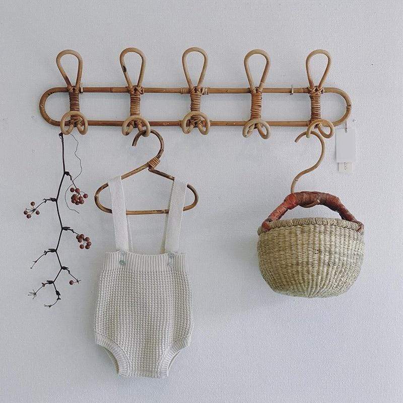 Retro Vegghenger i Rattan med Funktionella Krokar