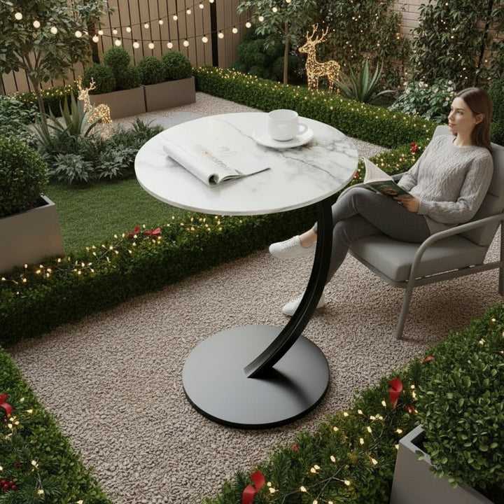 Runt Sidebord – Modern Design för Små Rum och Flexibel Användning