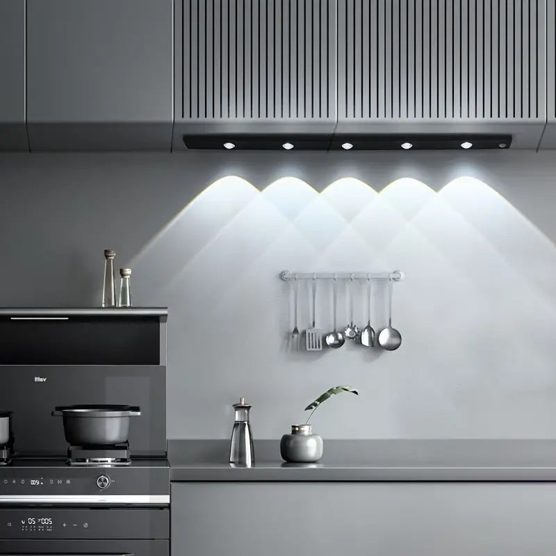 LED Ljus Under Skapa med Bevegelsessensor – Intelligent Belysning