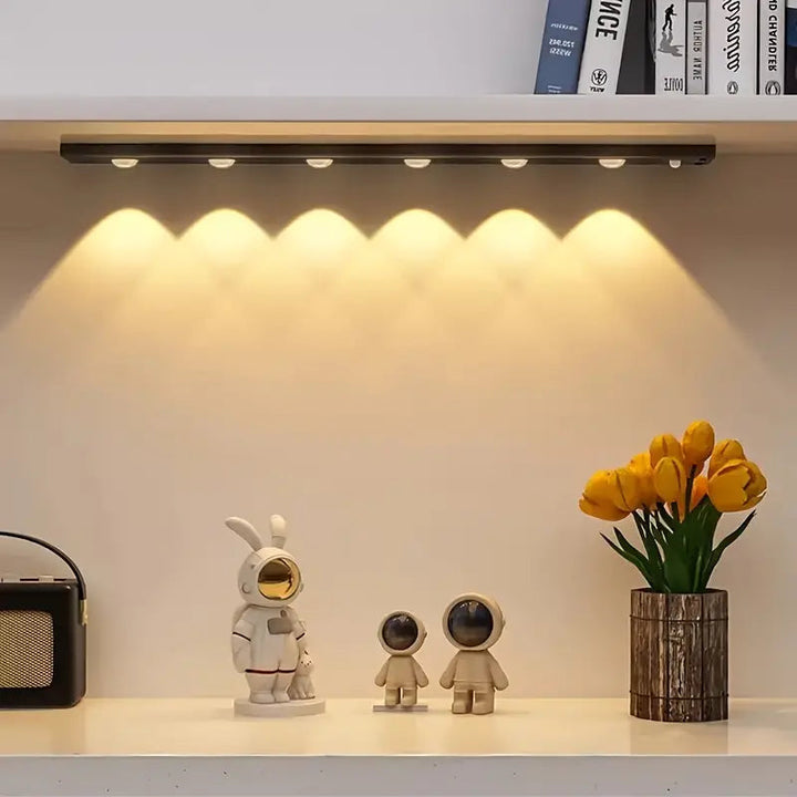 LED Ljus Under Skapa med Bevegelsessensor – Intelligent Belysning