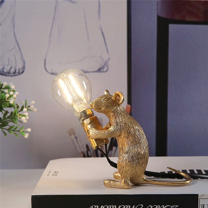 Söt Muselampe – Dekorativ Bordslampa för Hemmet