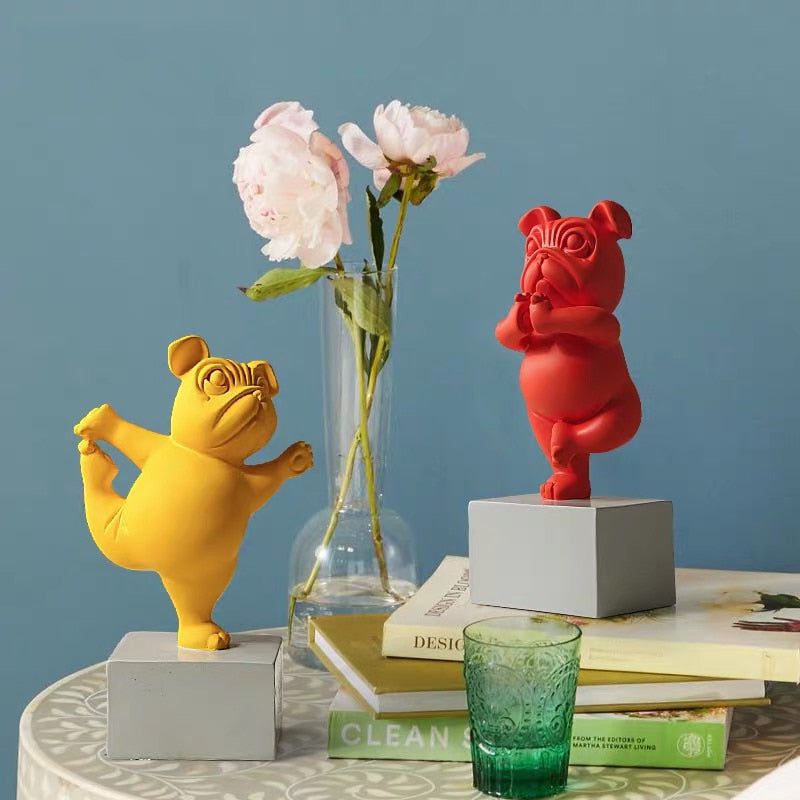 Yoga Bulldog Figur för Hjemmedekorasjon