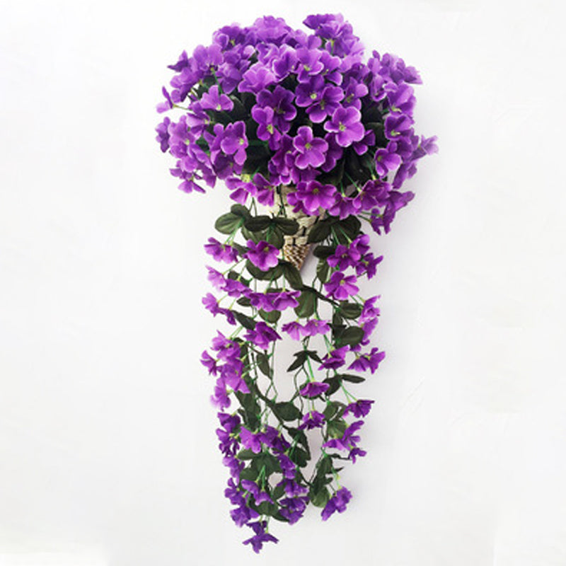 Simulert hengende blomkurv - Mangefärgt naturstil