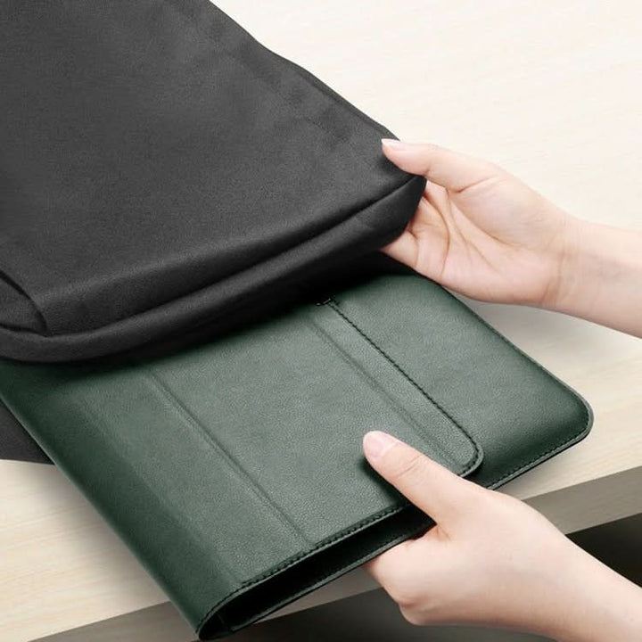 Slank Laptop Sleeve med Stötbeskyttelse och Stativfunksjon