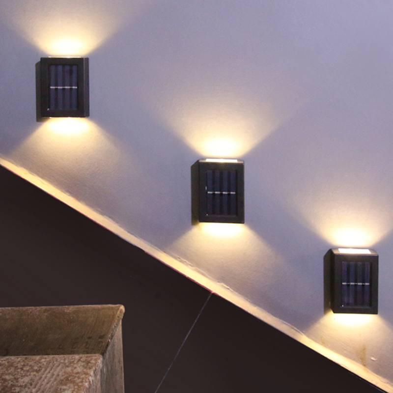 Solcelle Veggmontert Lampa - IP65 Vattentät LED Ljus