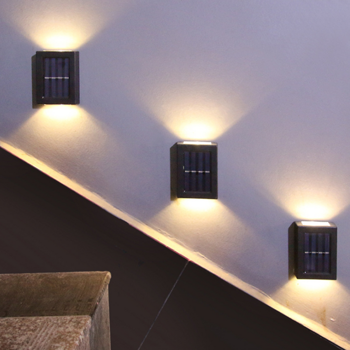 Solcelle Veggmontert Lampa - IP65 Vattentät LED Ljus