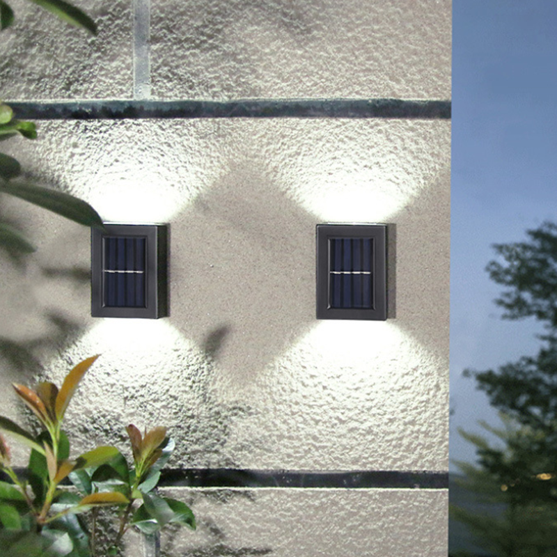 Solcelle Veggmontert Lampa - IP65 Vattentät LED Ljus