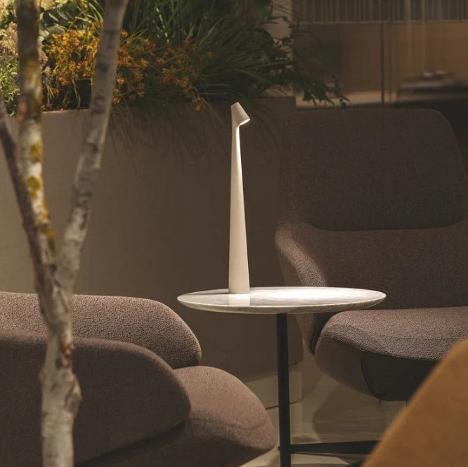 LuminaVista - Stilfull Bärbar LED Bordslampa | 3 Lysnivåer