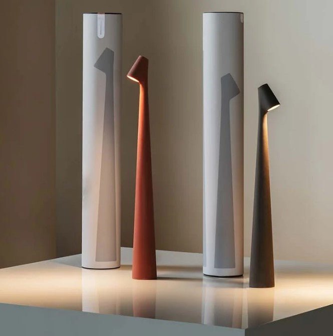 LuminaVista - Stilfull Bärbar LED Bordslampa | 3 Lysnivåer