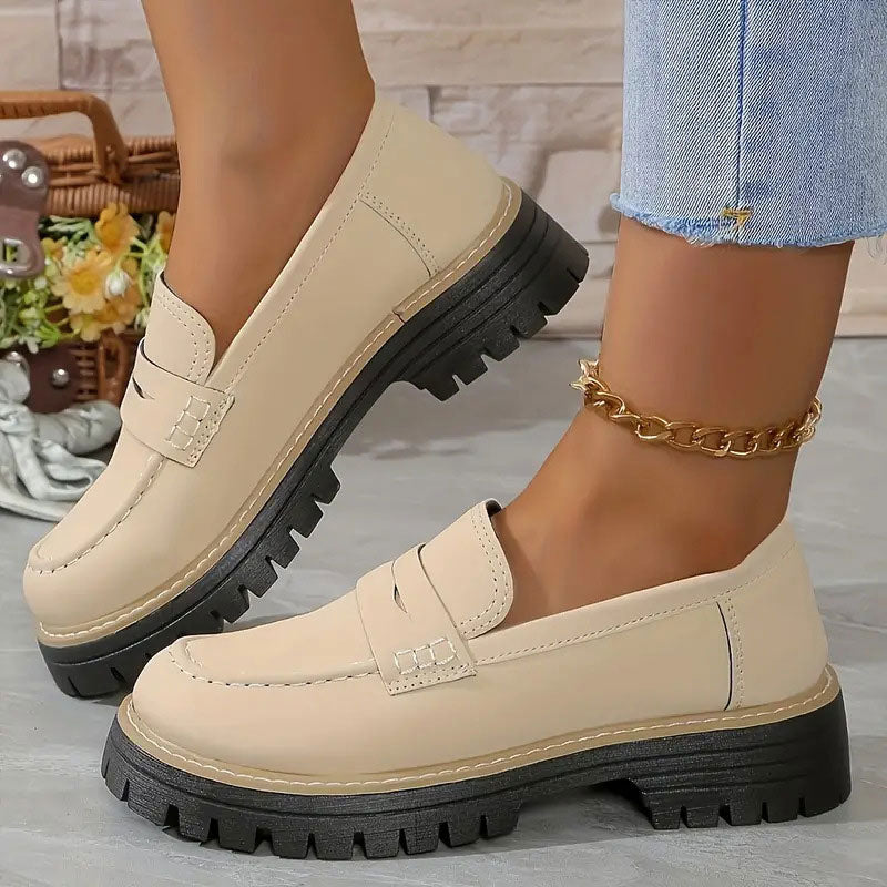 Kvinna Loafers med Chunky Sula – Trendig och Bekväma