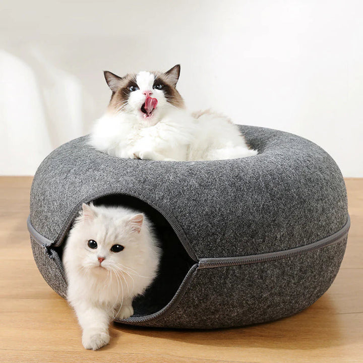 Katte Smultringtunnel: Mysig Leikeplass &amp; Hvileområde för Katt