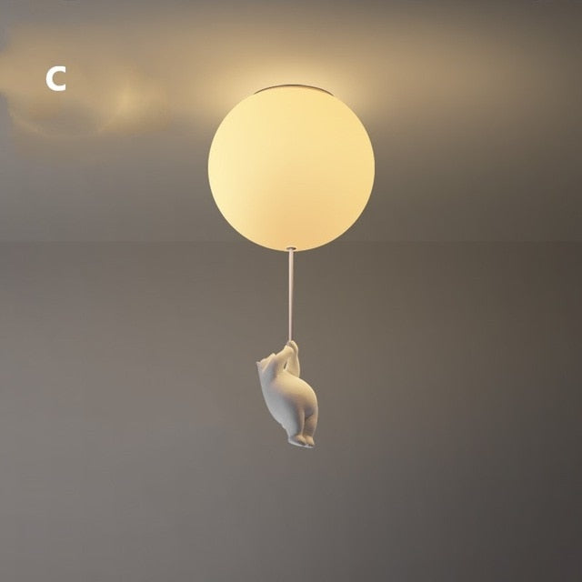 Barnens Taklampa Björn med Ballong – Lekfullt Ljus för Barnerom &amp; Vardagsrum