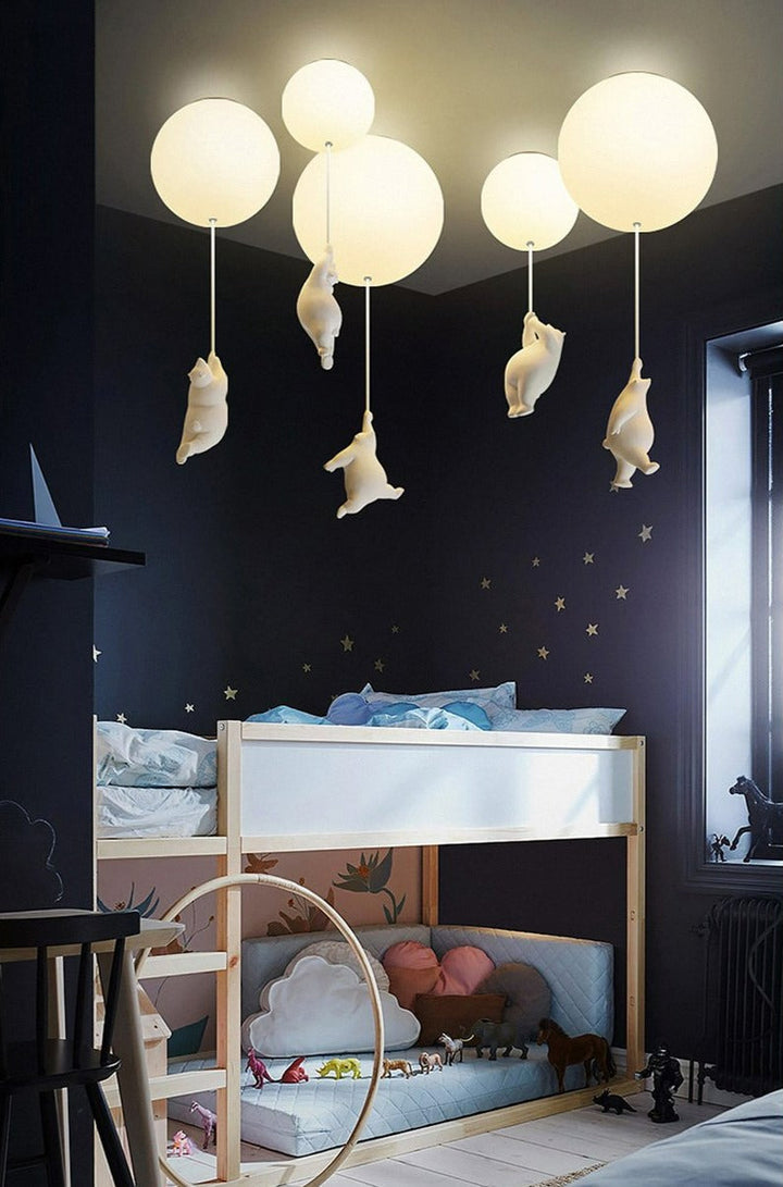 Barnens Taklampa Björn med Ballong – Lekfullt Ljus för Barnerom &amp; Vardagsrum