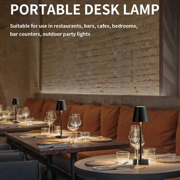 Trådlös Bordslampa med Beröringskontroll och USB-laddning