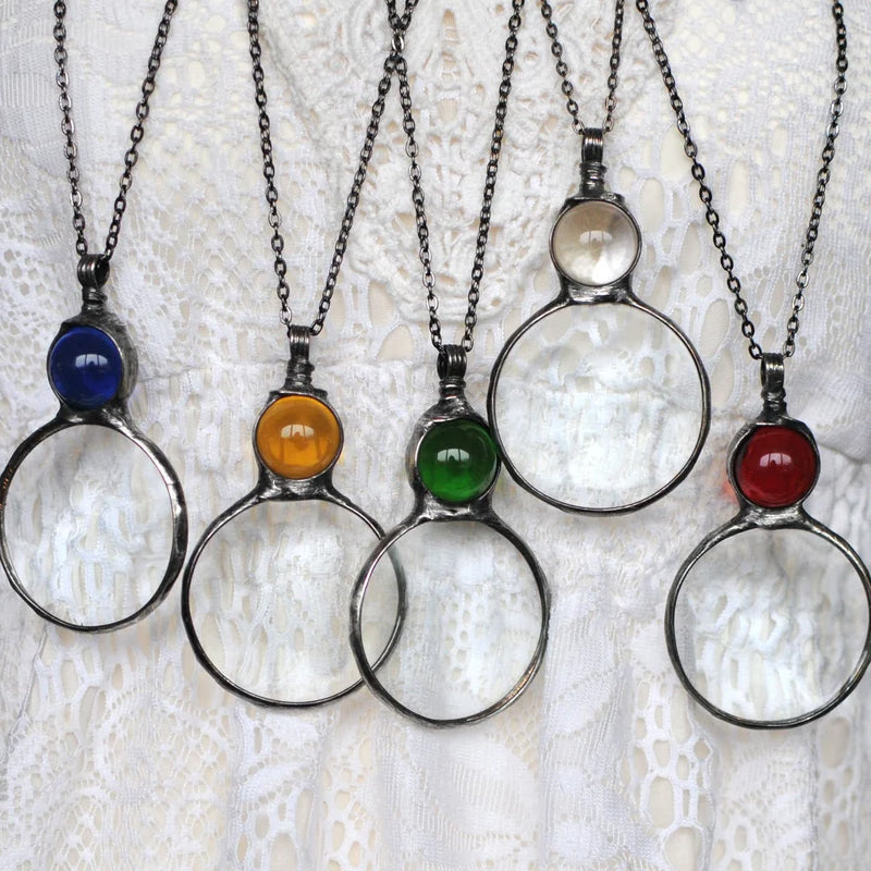 Stort hänge – Forstörrelsesglass | Unikt och kunstnerisk design