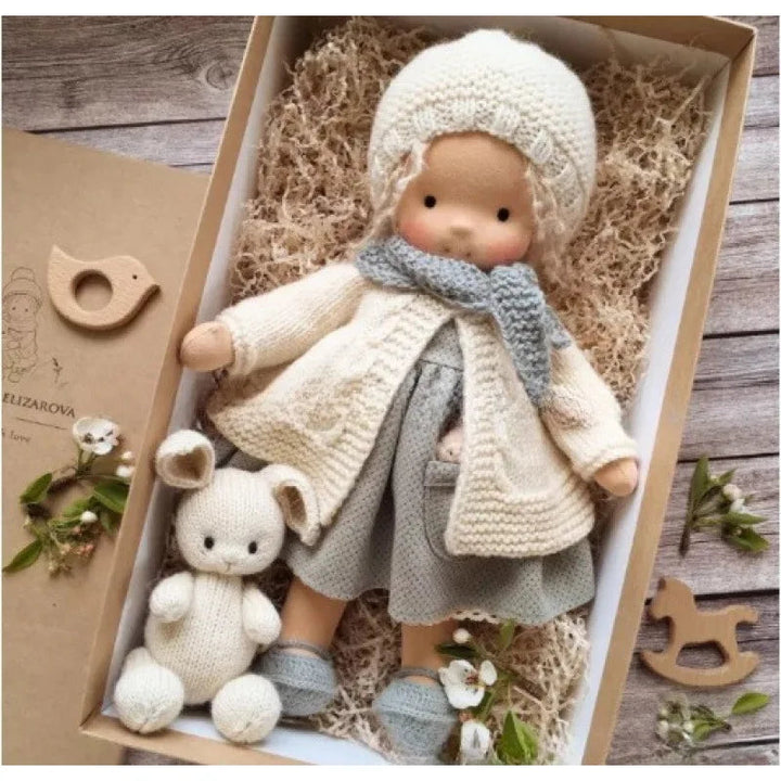 Unisex Håndlaget Waldorf-inspirert Plysjdukke