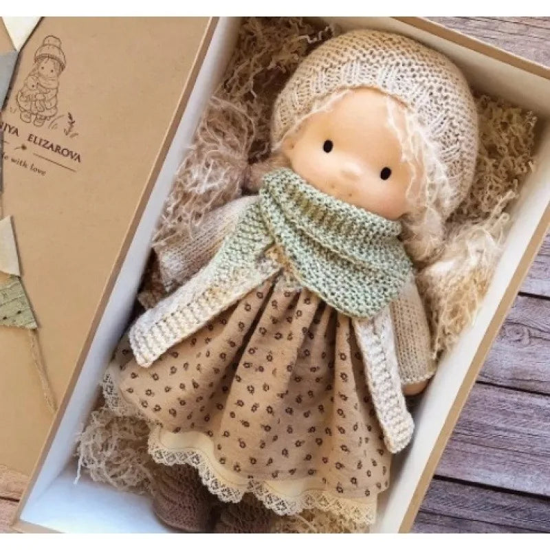 Unisex Håndlaget Waldorf-inspirert Plysjdukke