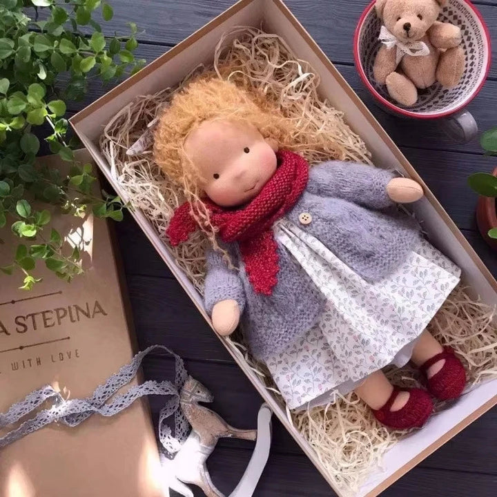 Unisex Håndlaget Waldorf-inspirert Plysjdukke