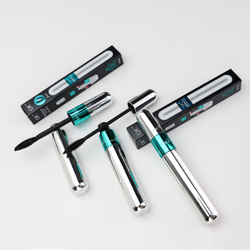 Dam 4D Vannfast Mascara - Volym, Längd och Definerte Vipper